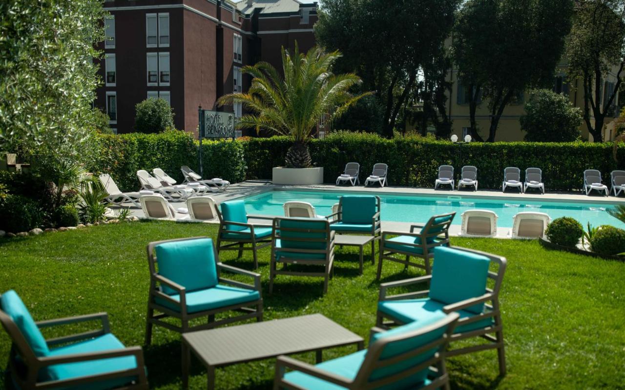 Hotel Benaco Desenzano del Garda Eksteriør bilde